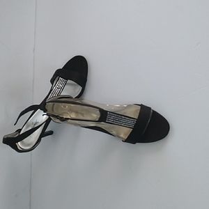 Jacqueline Ferrar  women sandals size 8